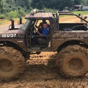 Meet your Posher, Isaac